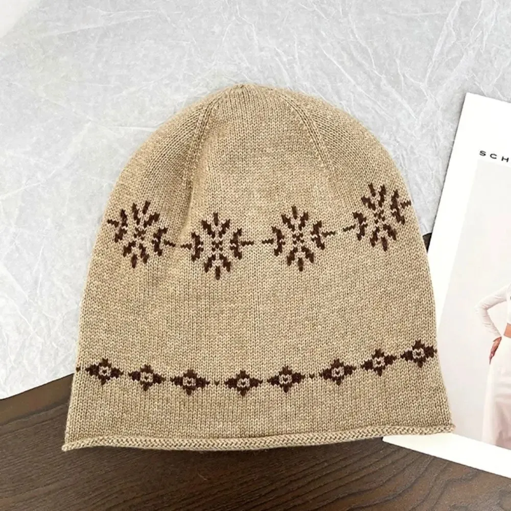 Stylish Seasonal Warmth Knitted Hat Jacquard Weave Curled Edge Ear Protection Hat Warm Fair Isle Korean Beanie Cap Casual Wear