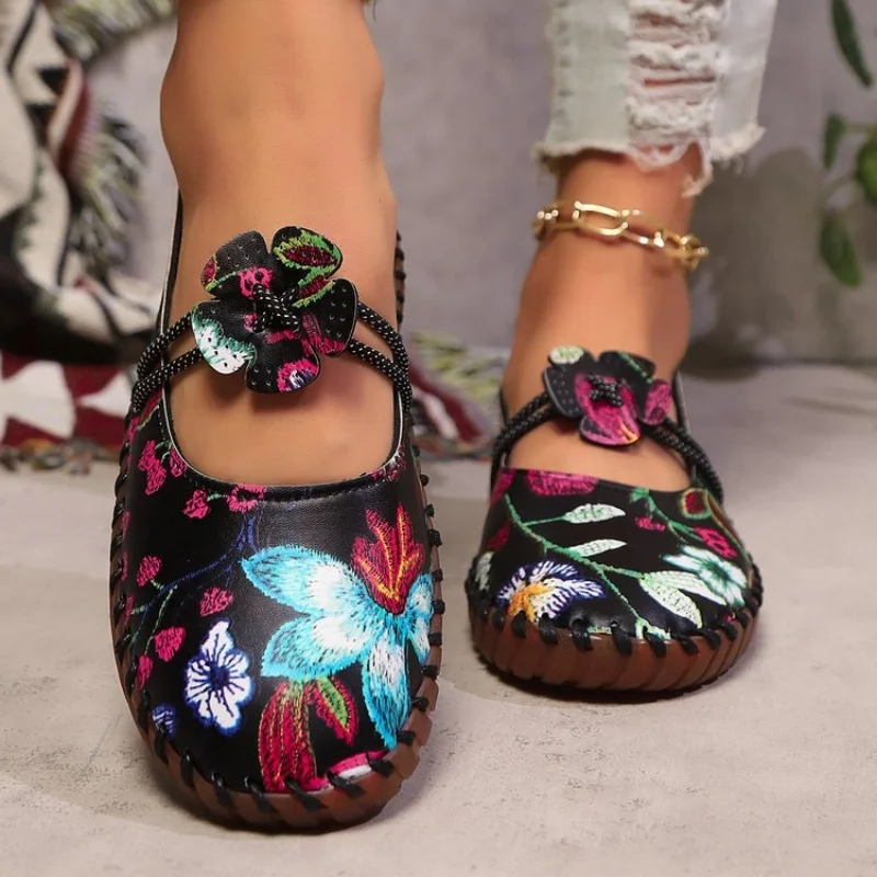 Autumn 2024 new fashion printed casual single shoes women sewing single shoes bean shoes