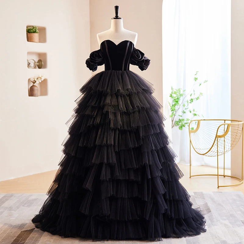 

Black Boat Neck Evening Dress Ball Gown Pleat Floor Length Lace Up Short Sleeves Tulle New Plus Size Women Party Dresses B2631