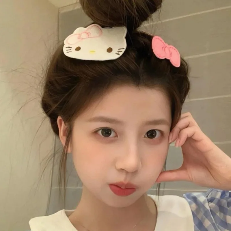 

Hello Kitty Hairpin Fashion Originality Organize Fragmented Hair Hair Accessories Cartoon Cute Delicate Simple Velcro Strap