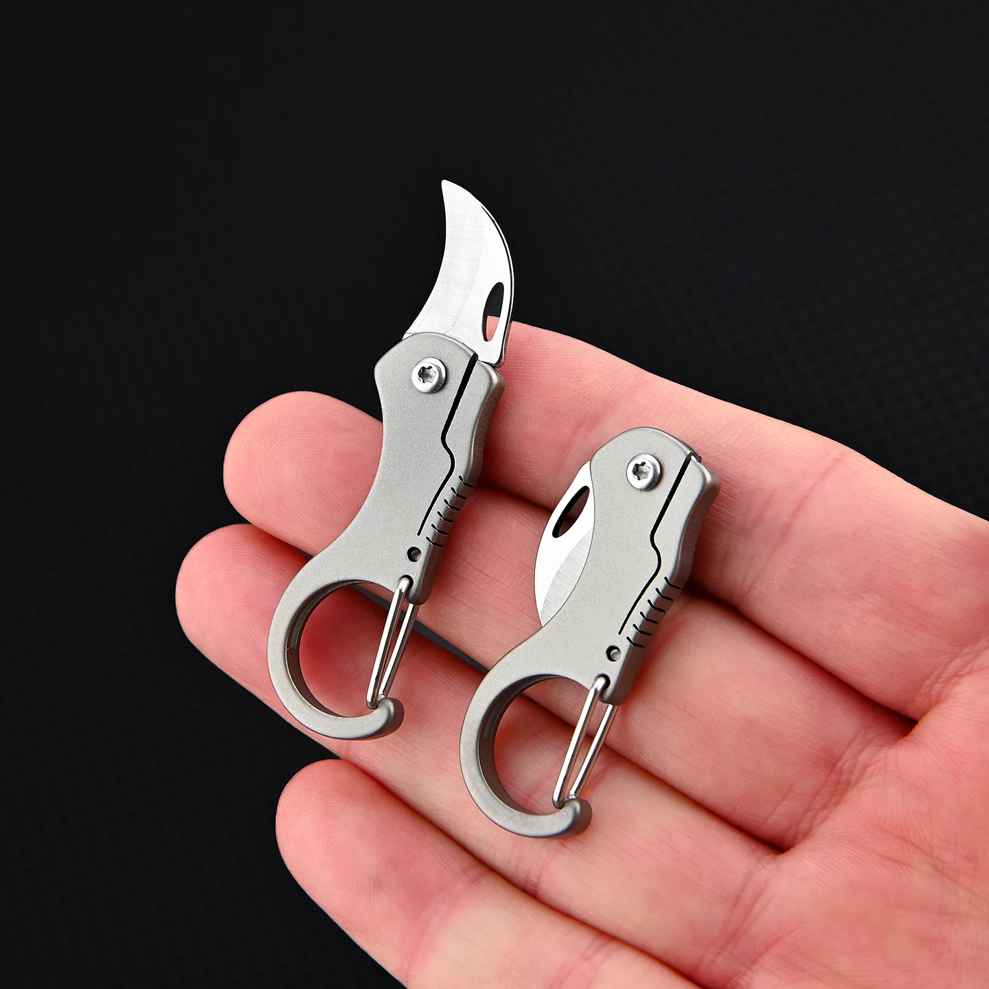 

Mini Folding Pocket Knife Stainless Steel Keychain EDC Knife Portable Express Box Opener Camping Survival Cutting Key Ring Tool