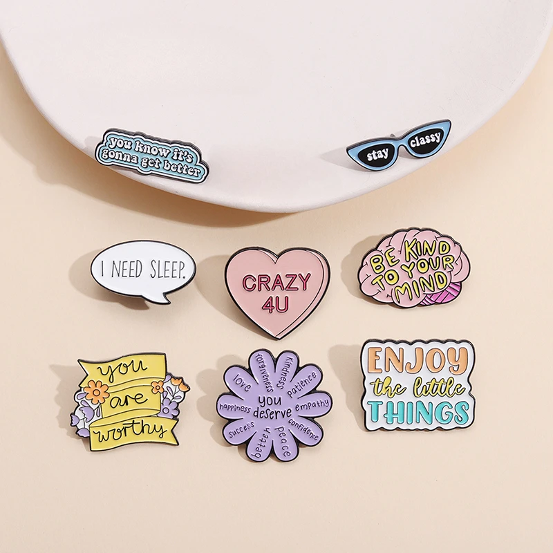Pin de esmalte de plantas de dibujos animados, broche de joyería de flor de corazón, I Need Sleep Enjoy The Little Things, insignia de solapa para