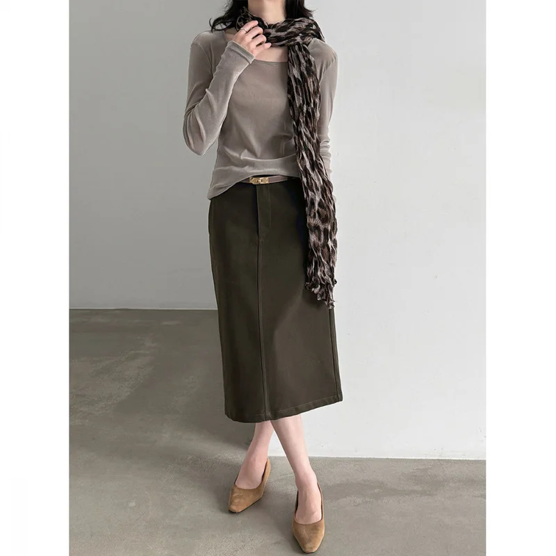 QICHE 2026 Women Velvet Faux Leather High Waist Straight Midi Skirt, Slim Commuter Versatile Fall Skirt