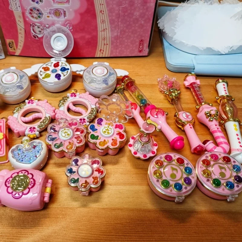 

Bandai Ojamajo Doremi Magic Wand - Porun Light-Up Transformation Gashapon Collectible (In Stock)