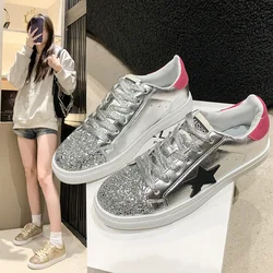 2024 New Sequin Sparkling Silver Retro Couple Star Made Old Dirty Women's Little White Shoes Fashionable and Trendy Shoes