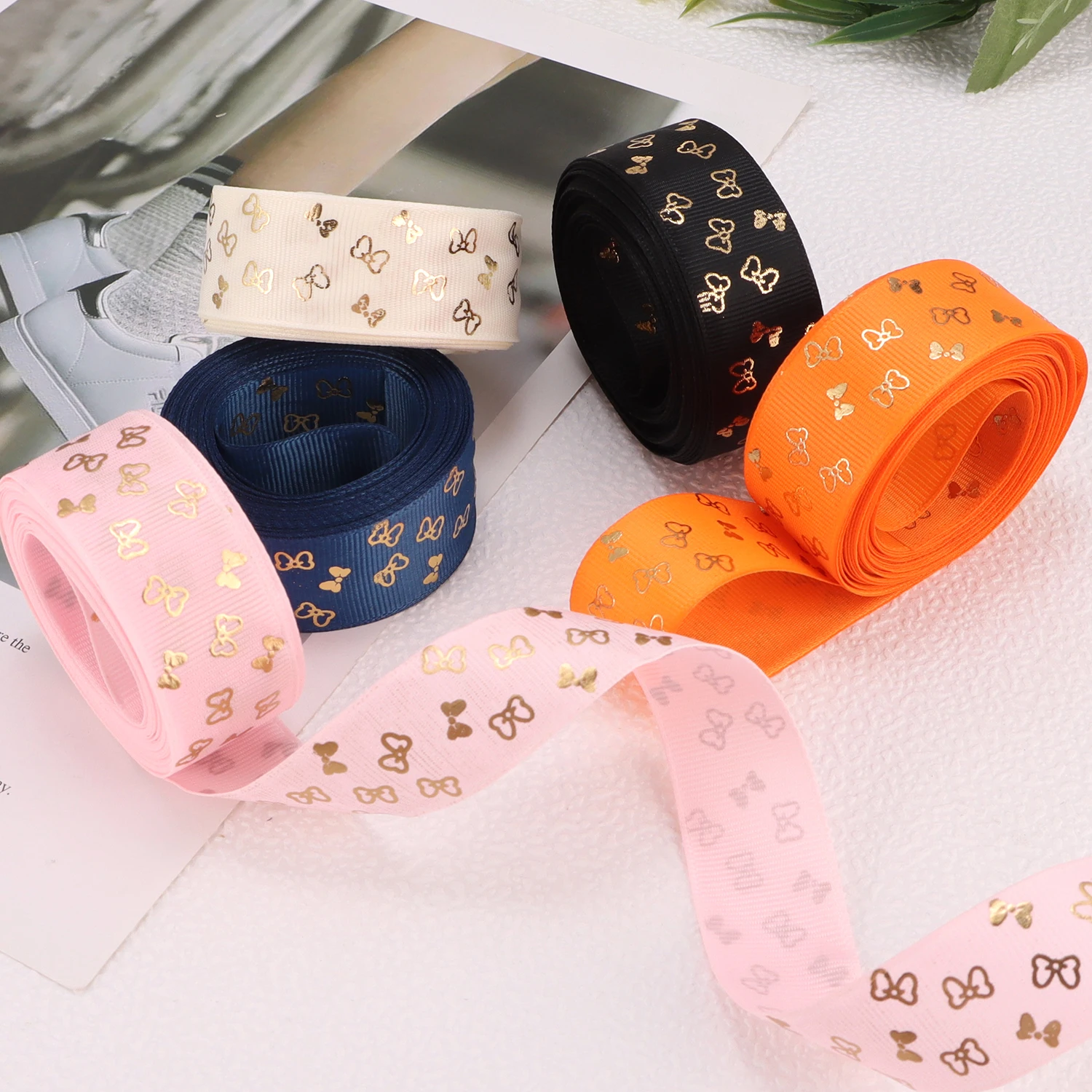 5 Yard 25 mm neues Schleifenband, verwendet für Geschenke, Geschenkverpackungen, Weihnachtshochzeits-DIY-Kunsthandwerk