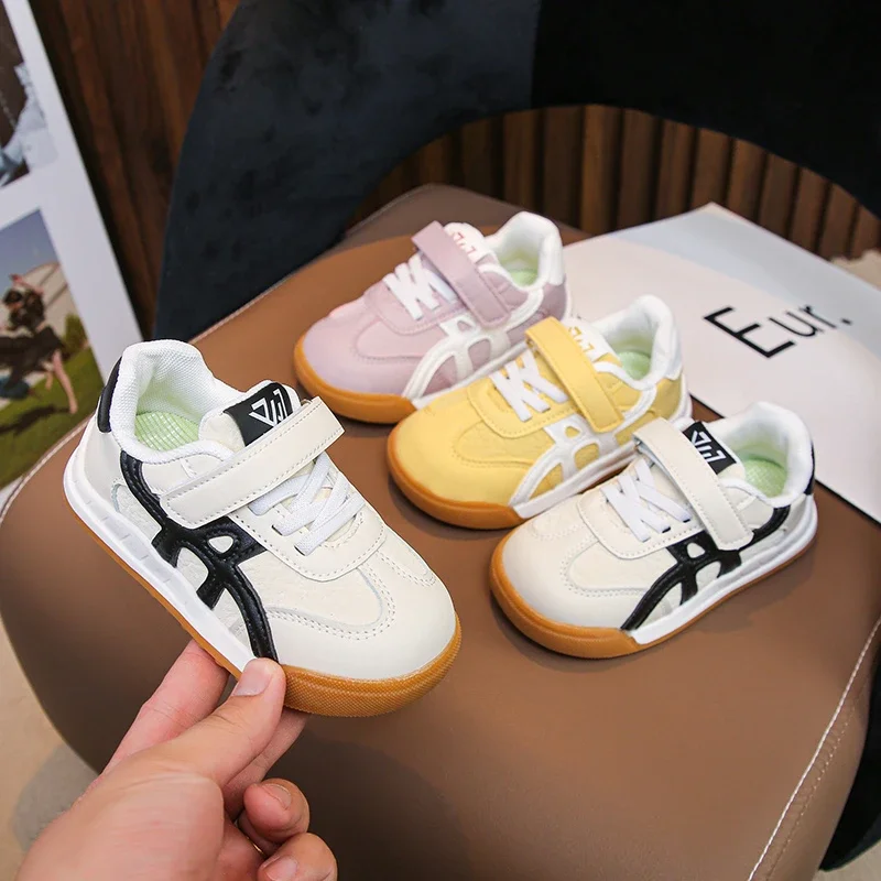 

New Boys' and Girls' Fashionable Breathable Casual Shoes 2025 Four Seasons Universal Versatile Casual Running Shoes
