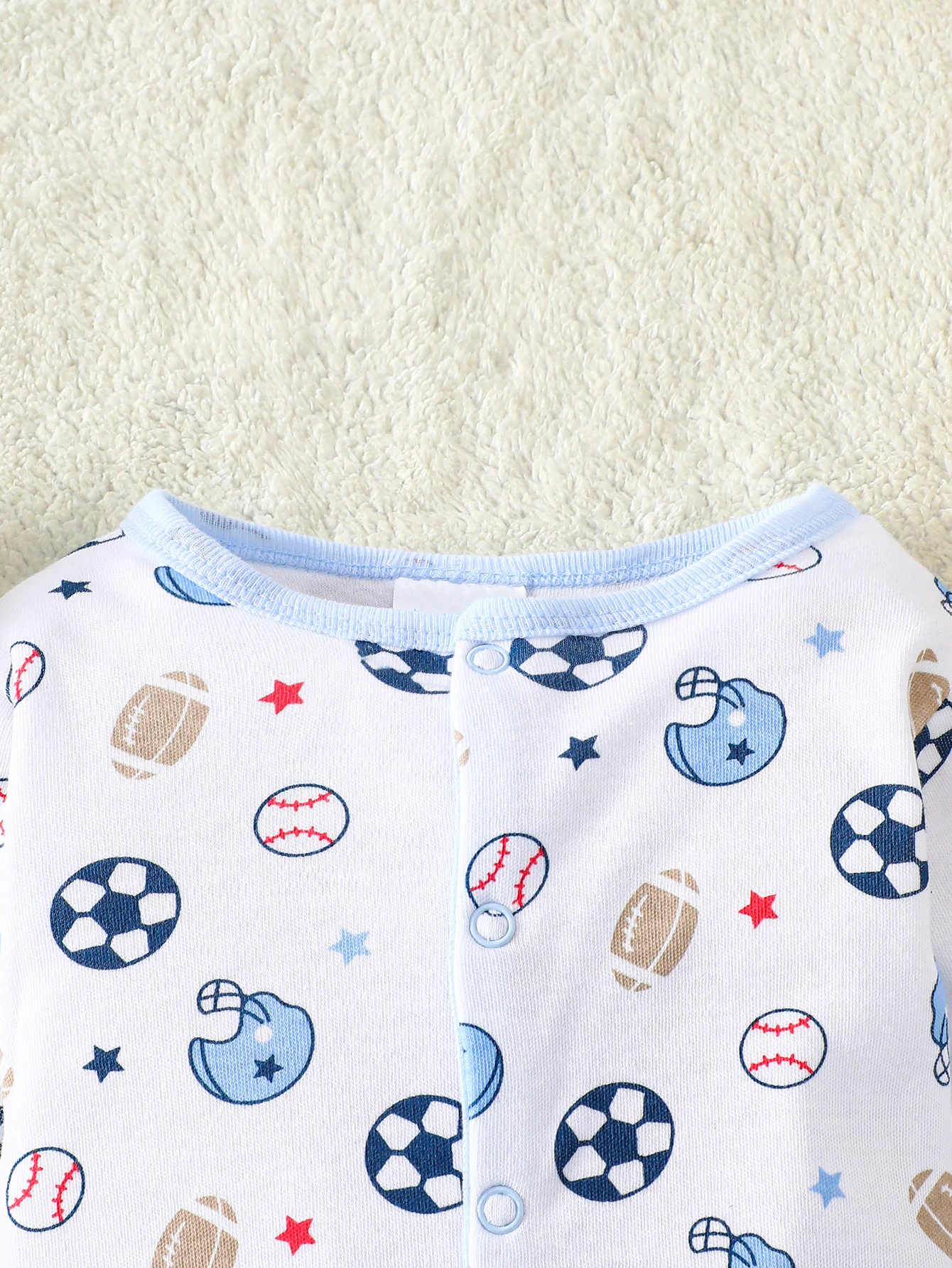 8-teiliges Baby-Strampler-Set | 100% Baumwolle | Weich & Atmungsaktiv | Blaues Cartoon-Rugby-Design | Für 0-9 Monate alte Säuglinge – Detail 9