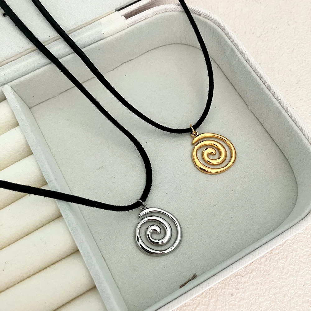 May@RZ Fashion Vortex Pendant Stainless Steel Necklace Cool Stuff Men And Women\'s Accessories Stylish Unisex Necklace 1pc