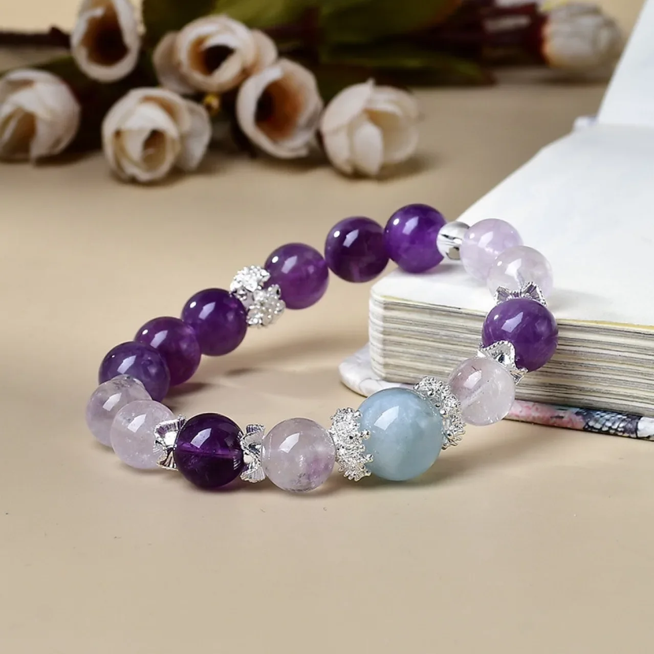 

Natural Amethyst Aquamarine Bracelet Fashion Light Luxury Lucky Bracelet