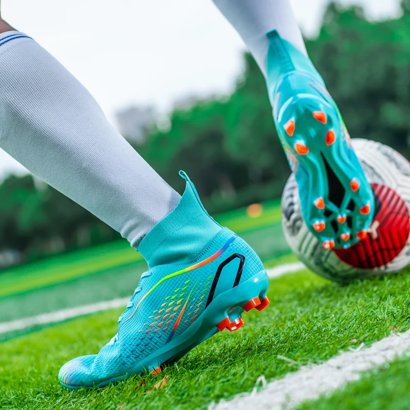 

Professional Training Football Shoes Men Grass Anti-slip Soccer Shoes Men Lightweight and Wear-resistant Sports Shoes Men