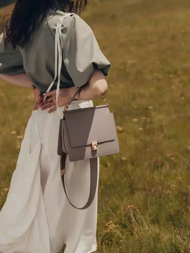 

2025 New High Quality Concubine Lychee Pattern Shoulder Bag, Crossbody Bag, and Handbag