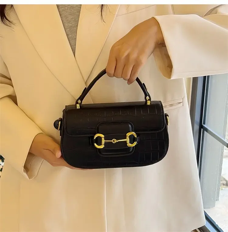 

Classic Elegant Leather Diaper Bag For Women Luxury Minimalist Designer Vintage Large Capacity Stylish Commuter Tote