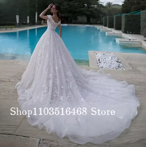 Robe de mariée trapèze en dentelle, épaules dénudées, avec des appliques élégantes, grande taille, décolleté en V profond, personnalisée, nouvelle collection