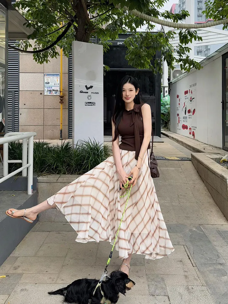 엘리 퓨어 컬러 슬림 베스트 여성 패션 디자인 매듭 벨트 탑 여름 신상 캐주얼 편안한 통기성