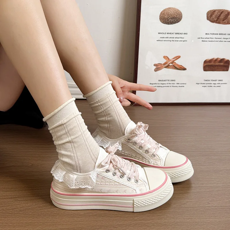 Sweet and Girly with Lace and Floral Accents, These Versatile White Sneakers Are Breathable and Perfect for Casual Wear