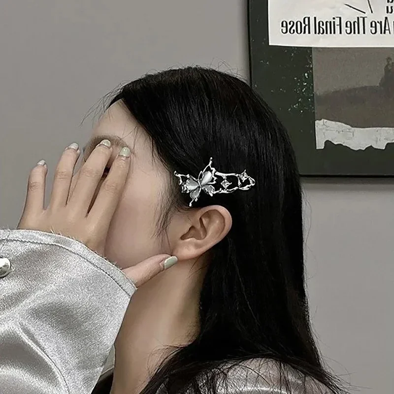 Y2k clipe de borboleta irregular, grampo de cabelo de metal líquido, grampos de cabelo de zircônia para mulheres, acessórios de cabelo, clipe de cabelo de metal lateral