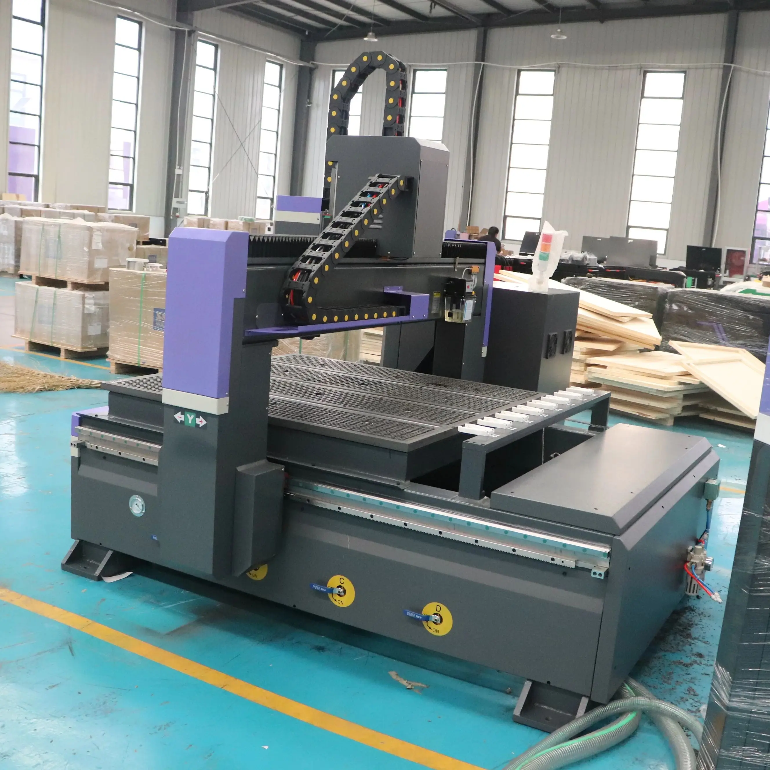 Atc Wood Cutting CNC Engraver Cutter 1313 CNC Router 3axis 3D Woodworking Router MDF Door Cabinet Furniture Making