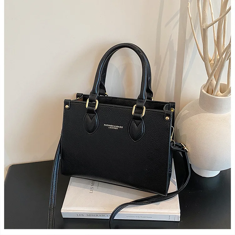 

Большая женская сумка-тоут 2025 года, многосторонняя сумка через плечо из натуральной кожи, минималистичная повседневная шикарная женская сумка