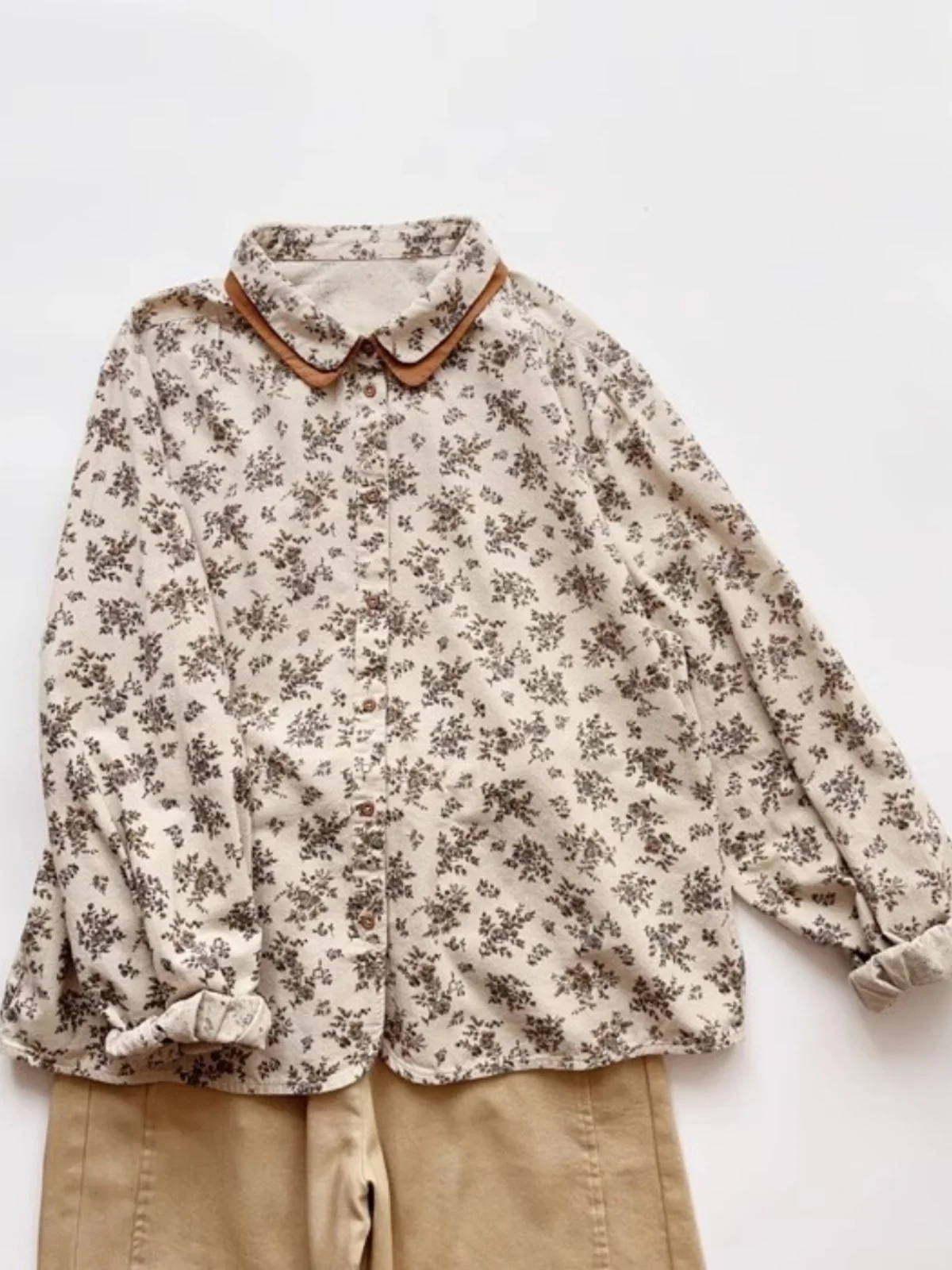 レトロな花柄プリント純綿ロングスリーブピーターパンカラーirt女性のeleトップ韓国sleルーズフィット春服
