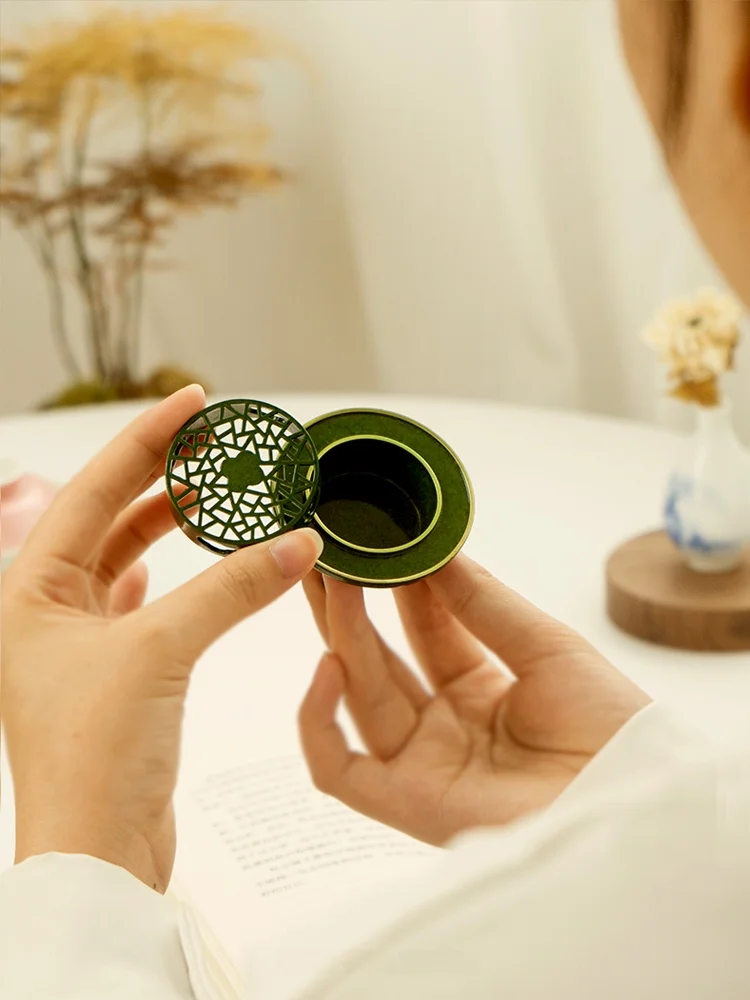 

Бронзовая ажурная курильница для благовоний, для домашнего использования, высококачественная ароматерапевтическая печь для чайной церемонии и декоративных целей