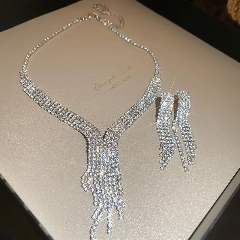 Luxury Geometric Rhinestone Necklace Earrings For Women Long Tassel Jewelry Sets Ladies Weddings Banquet Accessory