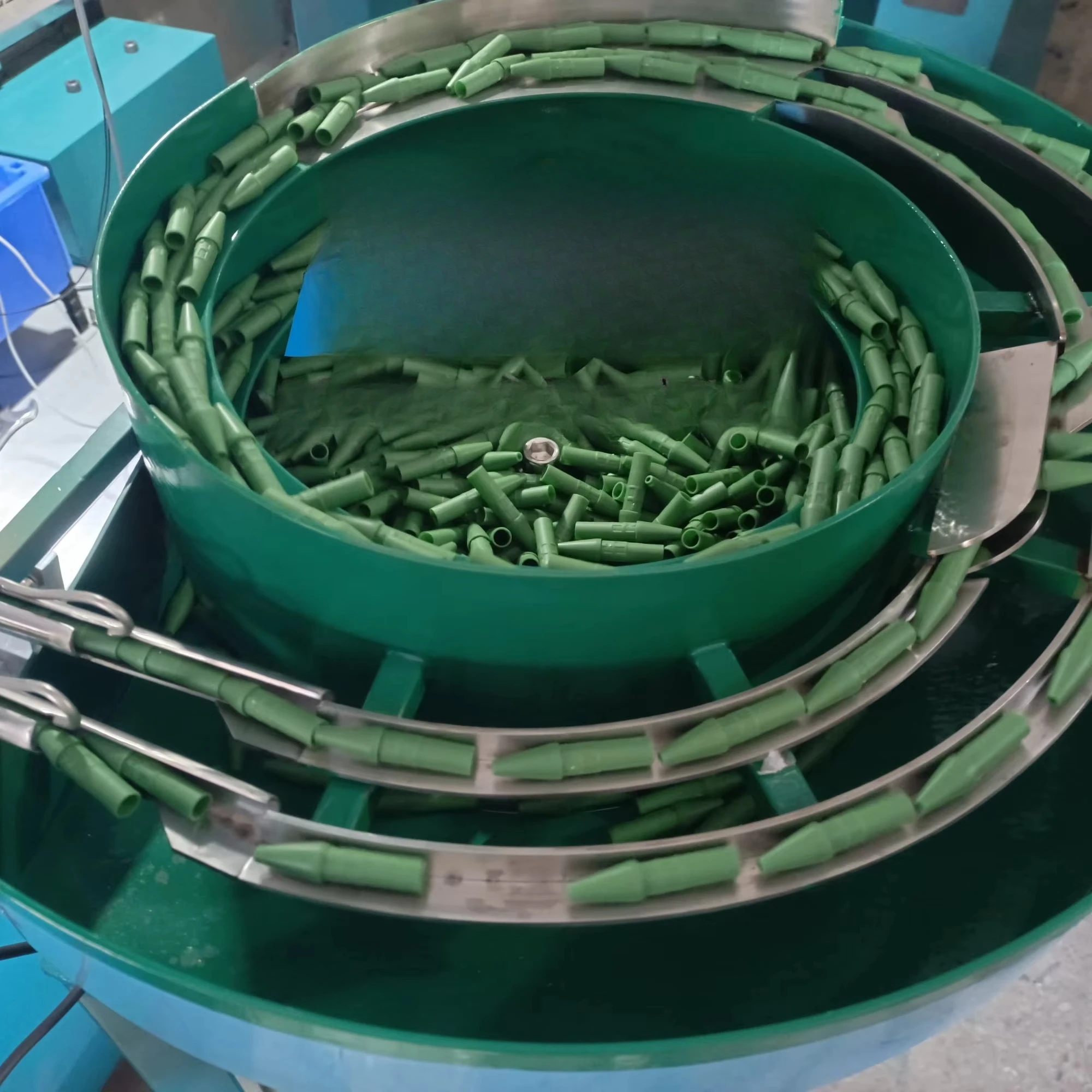 

Мелкие детали Вибрационные кормушки для чаш Вибрационный диск для автоматической системы подачи