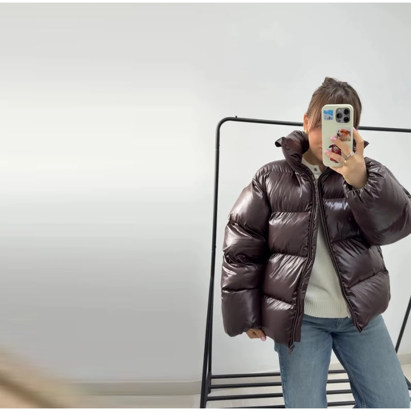 Glossy Cropped Hooded Puffer Coat Drawstring Hem Zip-Up 2026 Winter Women Warm Padded Jacket Warm Causal Lady Cotton‑Padded Coat