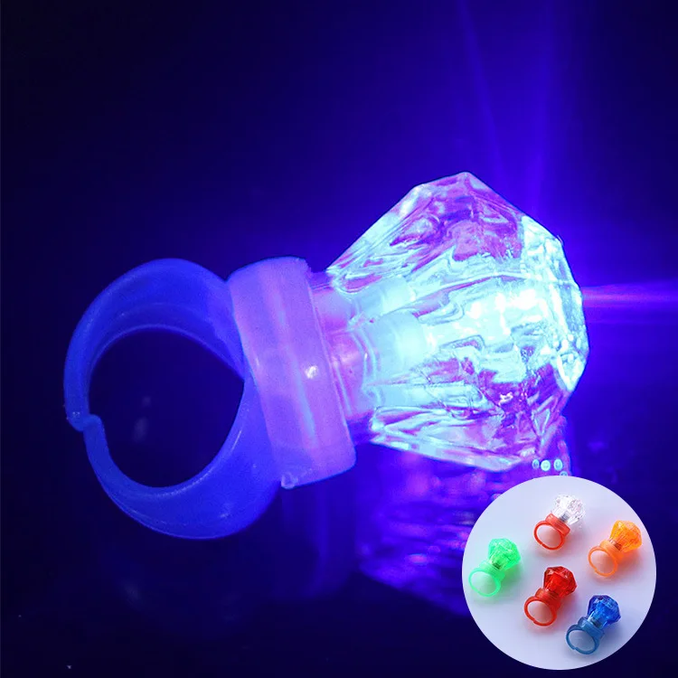 Light Up Diamond Ring imitazione Big Diamond Ring Finger Light Night Led lampeggiante per bambini Finger Ring Light Toys