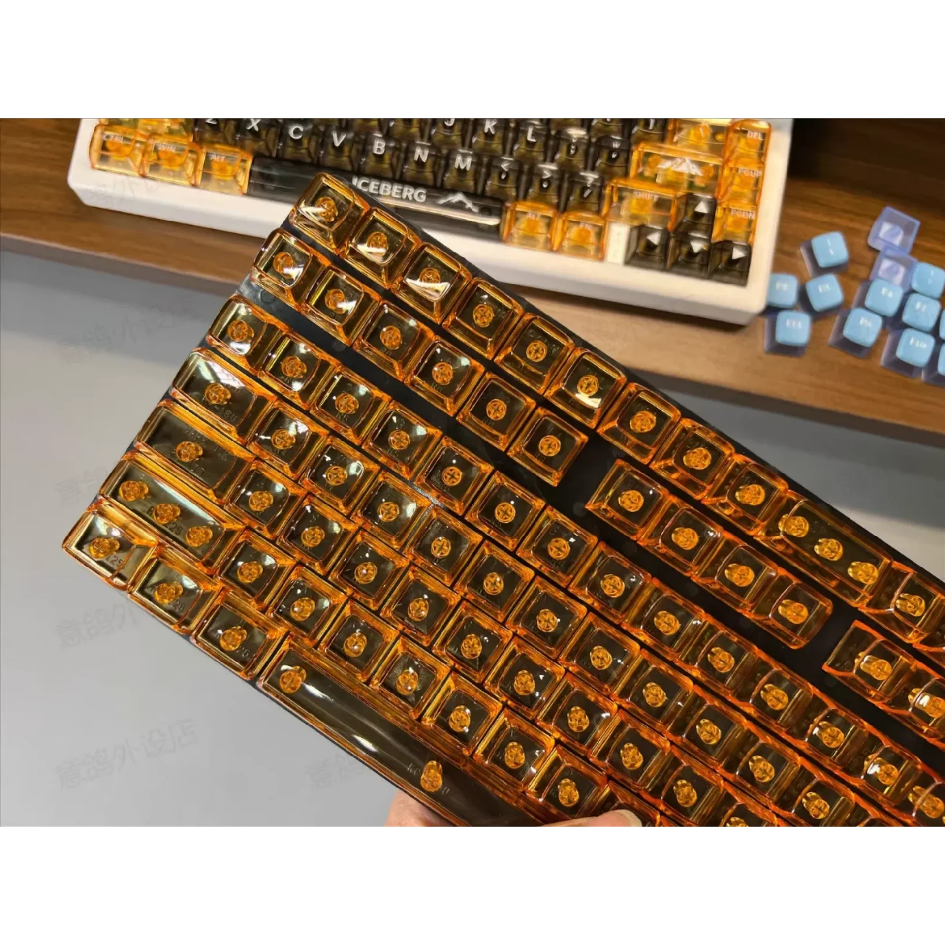 Glossy Color Crystal Transparent Keycaps PC Uncut Adaptor 60/64/84/98/108 Gaming Mechanical Keyboard MX Switch