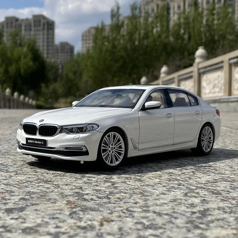 

diecast 5 series car model 1:18 525 G38 540Li simulation alloy car model