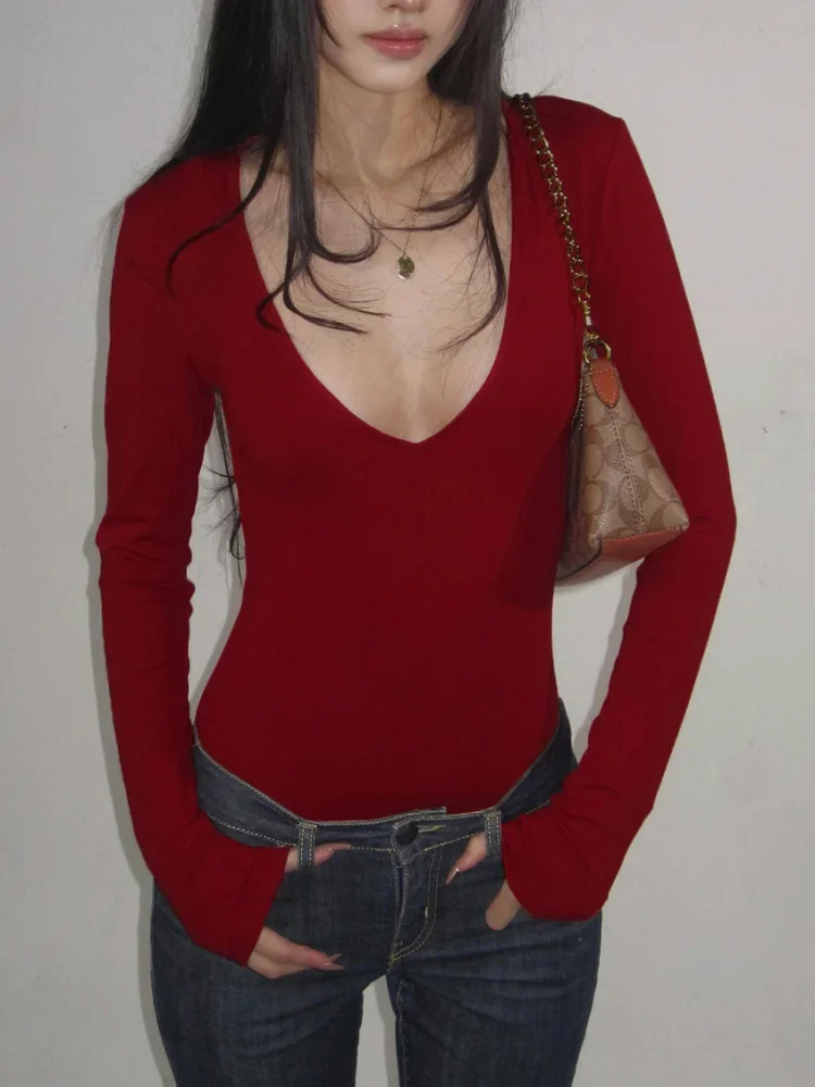 

Women Skinny Bodysuit Red Long Sleeve Sexy V Neck Top Solid Color Slim Bodysuit Bodycon Clubwear Female Fashion Y2k Clothing