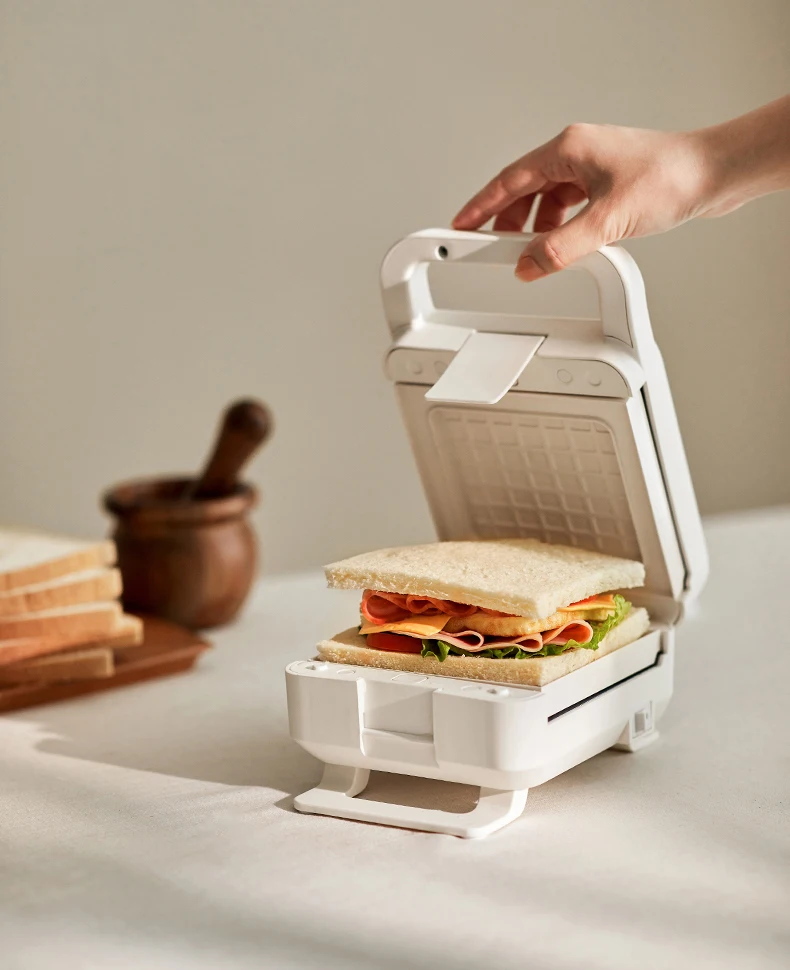 220V olayks Thick Press Sandwich Maker Timer Breakfast Machine Home Multi Function Waffle Toaster A