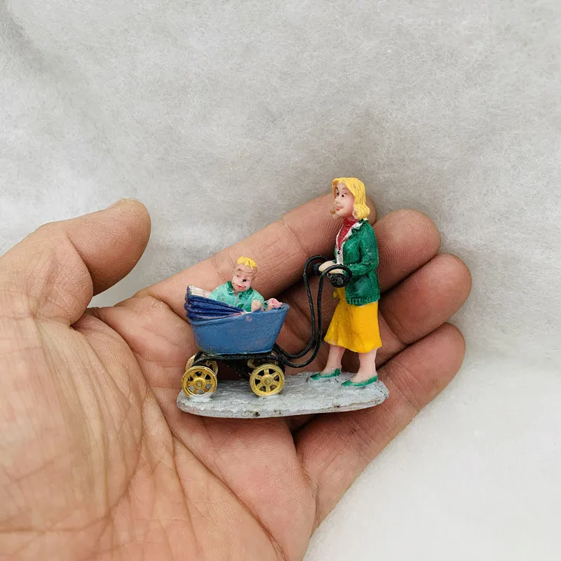 Halloween and Christmas Etc. Sand Table Figurines and Miniatures, Handicraft Gifts, Desk Sculpture, Decoration Articles