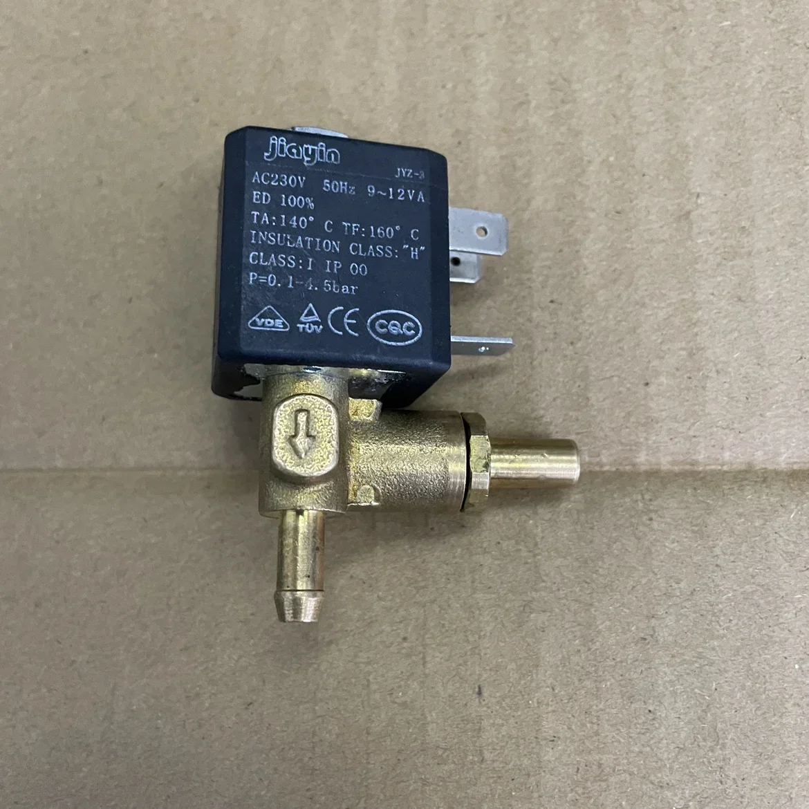 Detalle 1 de Electroválvula High-temperature steam cleaning hanging iron ironing machine ironing machine accessories JYZ-3 solenoid valve booster valve Agua y vapor
