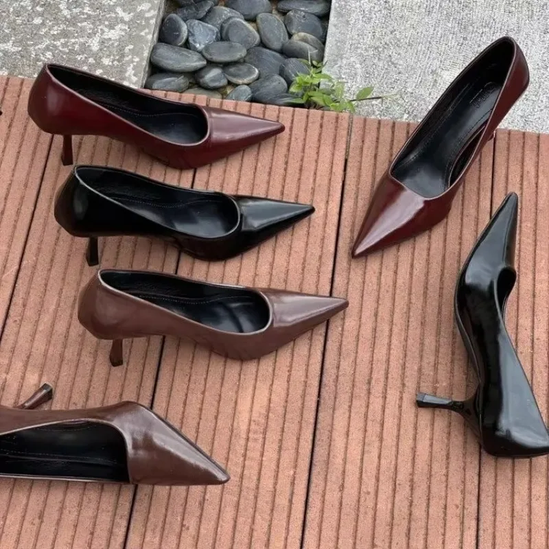 Vrouwen Sexy Hoge Hakken Puntige Partij Schoenen Ondiepe Mond Een Kick Stiletto Vrouwen Hakken Mode Bruiloft Schoenen 2024 Nieuwe Stijlen