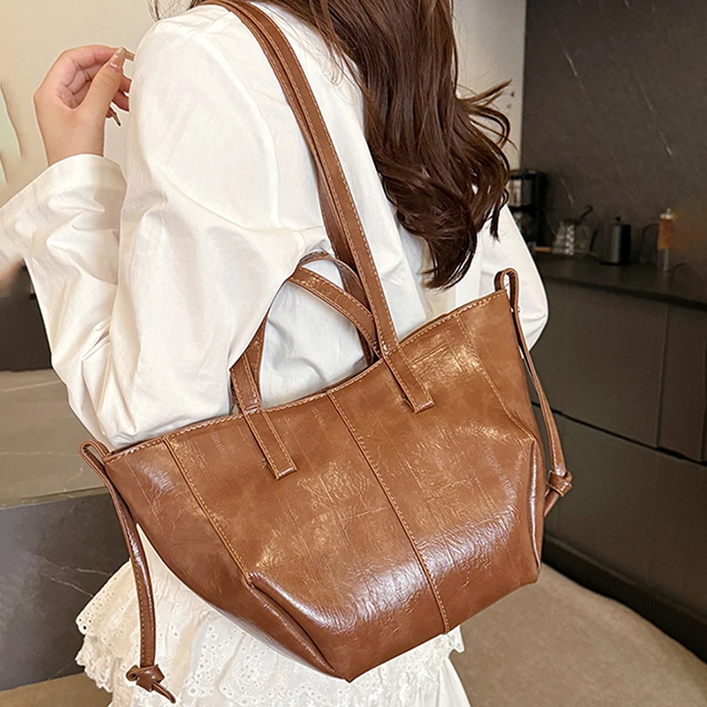 

Retro Large Capcity Totes Women Handbags 2025 New Luxury Designer Basket Shopping Shoulder Bags Lady Commuting Lady Tote Bag