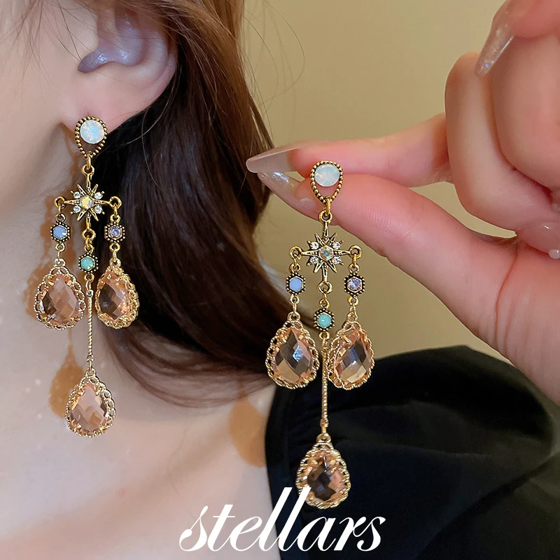 

Silver Needle Diamond-Studded Waterdrop Tassel Earrings Fashionable Retro Light Luxury Artificial Crystal Exquisite Earring