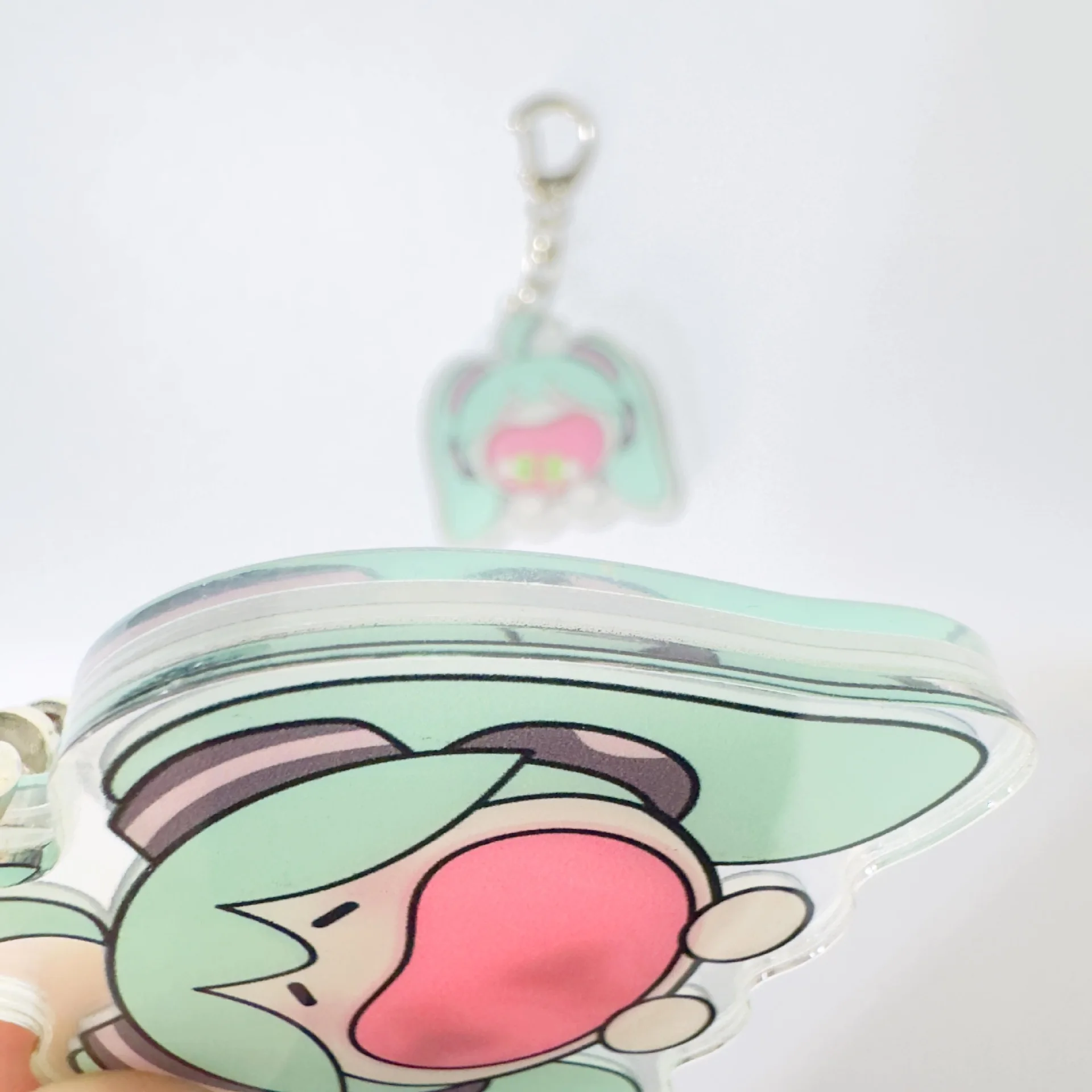 2024 New Anime Hatsune Miku Figure shake eat scallion Kawaii Q version ciondolo acrilico portachiavi modello giocattoli puntelli Cosplay regali