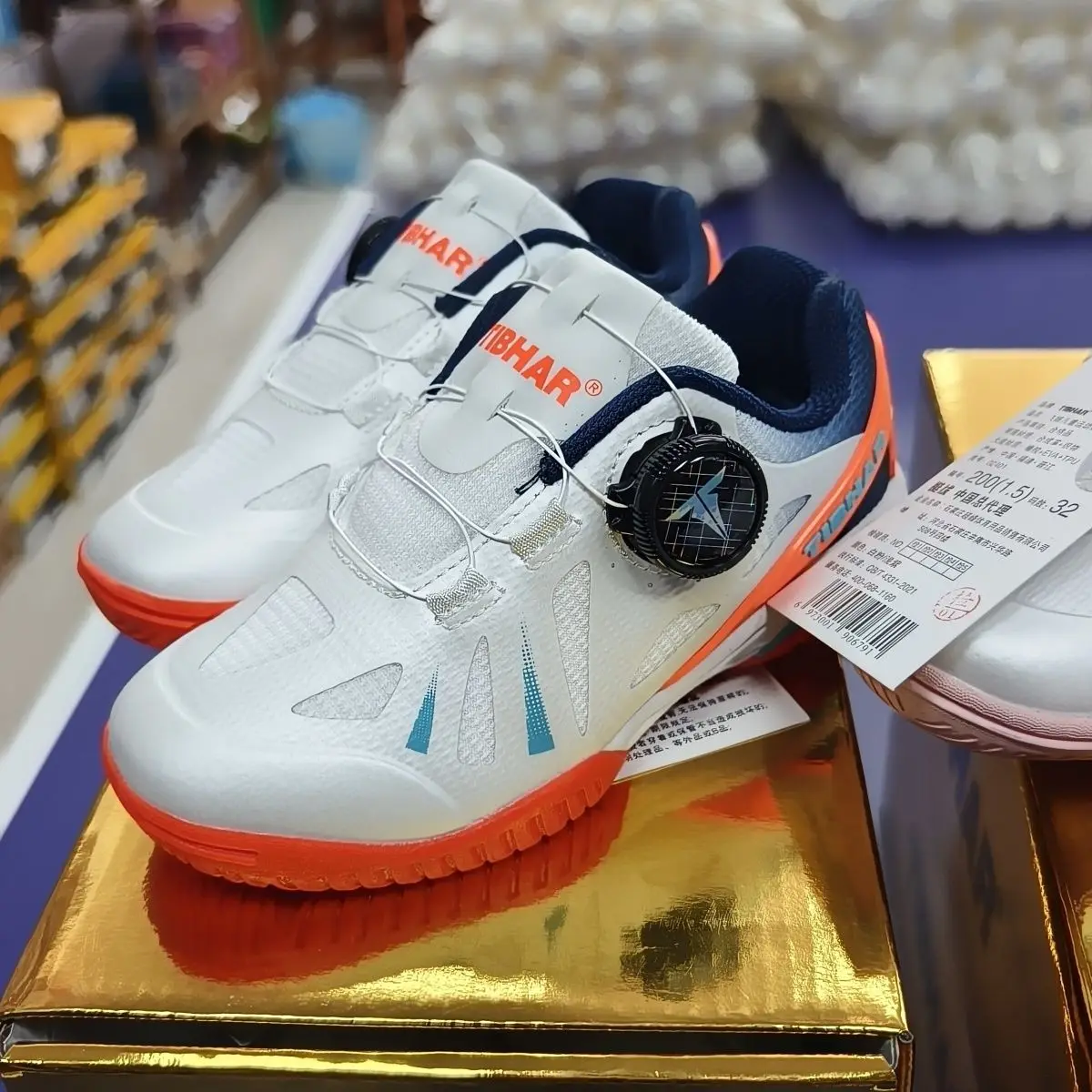 2025 Hot Sale Tennis Shoes Mens Quality Indoor Court Shoes Mens Designer Sneakers Anti-slip Badminton Shoes