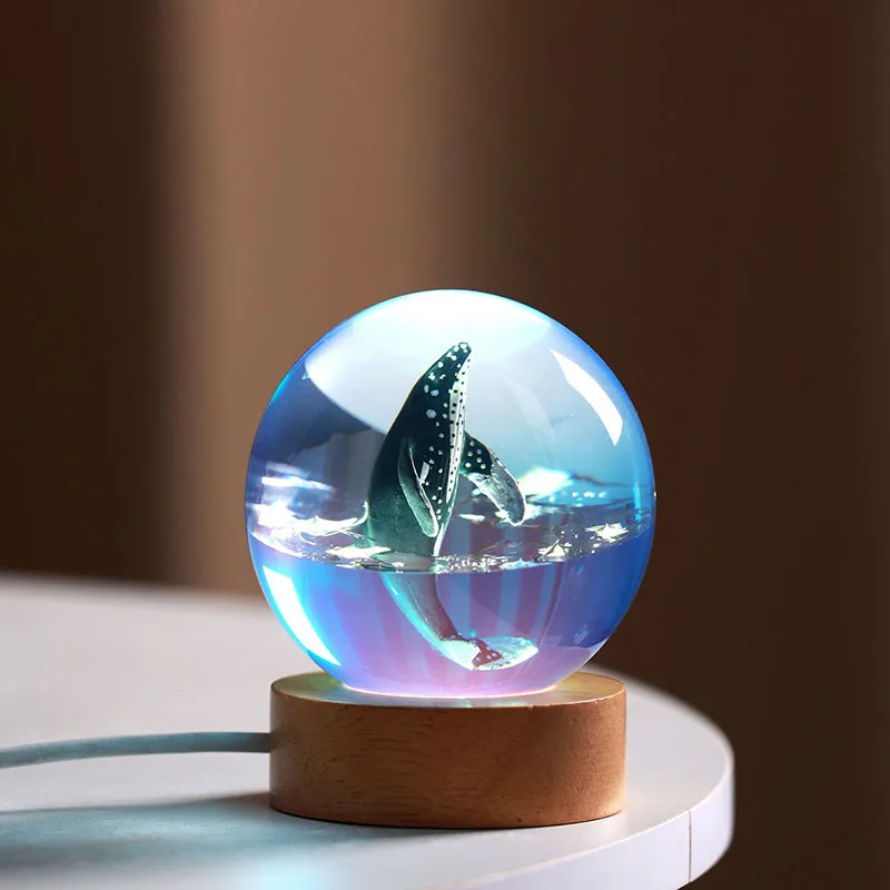 

Ocean Animals Theme Organism Resin Table Light Creactive Art Decoration Lamp Dolphins Whale Night Light USB Charge