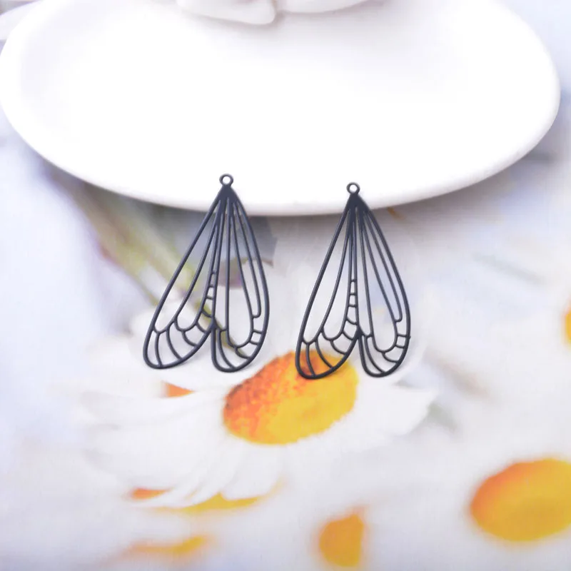30 Stück AB8881 Messing Hellgoldener Mottenflügel Schmuckanhänger Farben Anhänger DIY Damen Ohrring Halskette Zubehör – Detail 10