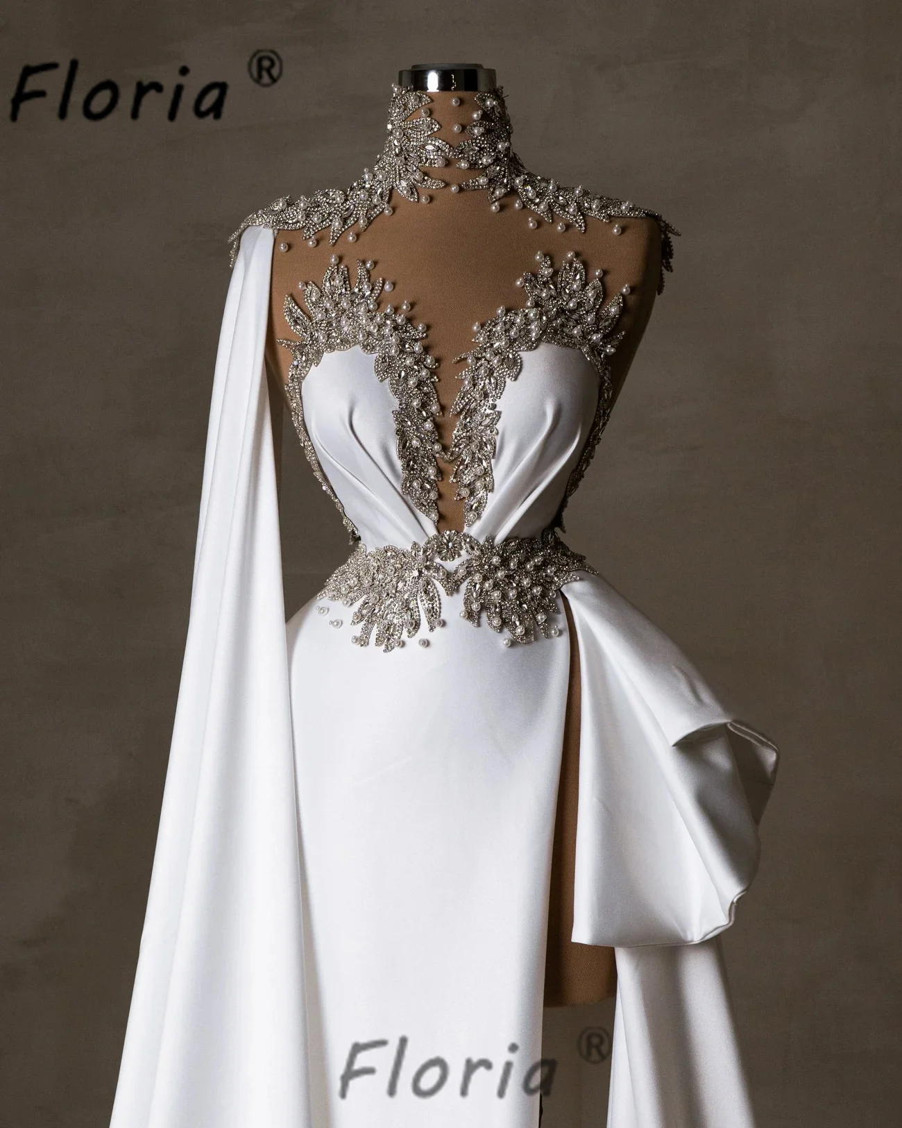 Glamorous Mermaid Pearls Bridal Gowns Side Train Cape Split Wedding Dress Middle East Beaded Vestido de novia Special Event Robe