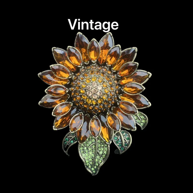 

European and American Fashion Trends, Artistic Elegance, Vintage Inlaid with Sparkling Rhinestone Czech Diamond Sunflower Brooch