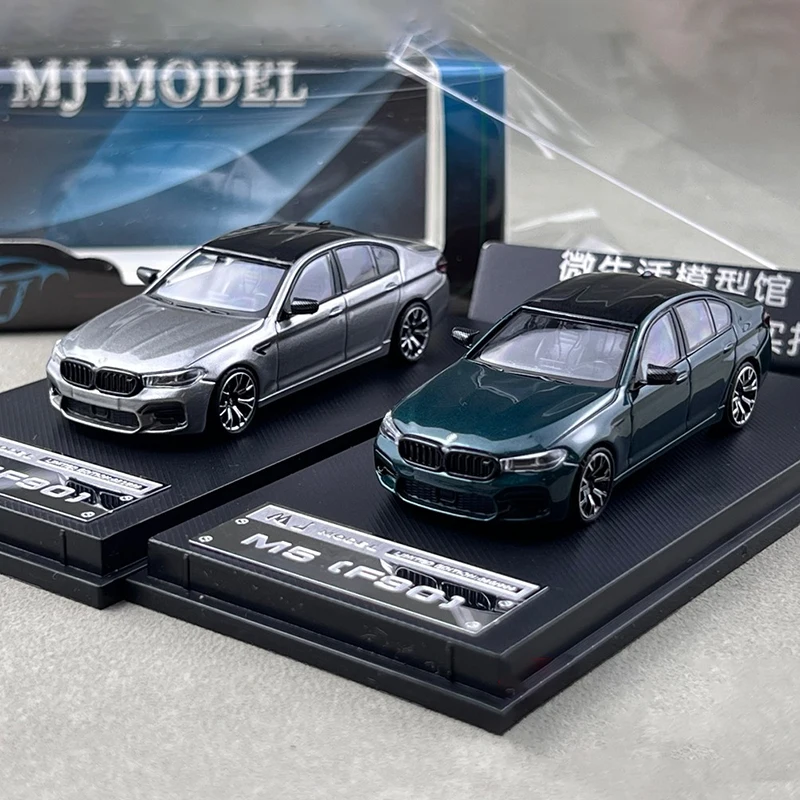 

MJ 1:64 MK6 M5 F90 Alloy Car Diecasts & Toy Vehicles Miniature Scale Model Car For Children