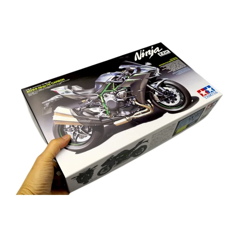 

Tamiya 14136 1/12 Kawasak Ninja H2 CARBON Motorcycle Assembly Toys Kit for Boys Gift/Adults Hobby Collection