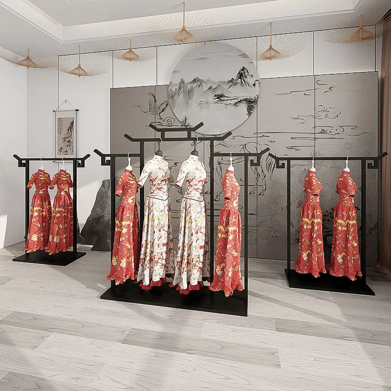 expositor-de-hanfu-chino-de-suelo-a-techo-perchero-colgante-xiuhe-para-estudio-para-vestidos-cheongsam-y-de-boda-con-tubo-cuadrado