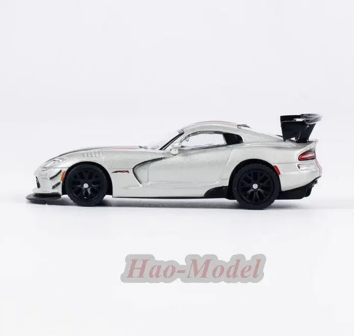 Tarmac Works 1/64 For Dodge Viper ACR Car Model Alloy Car Diecast Simulation Toys Boys Birthday Gifts Hobby Display Ornaments