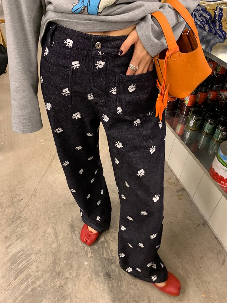

Женские джинсы на подкладке с вышивкой, свободные прямые брюки, универсальные длинные брюки с высокой талией, повседневные брюки глубокого цвета