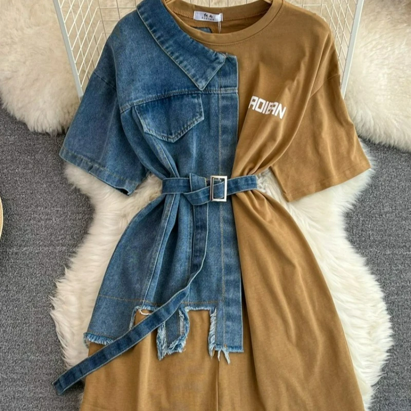 Koszula jeansowa dwukolorowa w stylu retro Hong Kong, stylowa, dopasowana w talii, z okrągłym dekoltem, nowy wiosenny styl, szykowna, codzienna, o średniej długości.